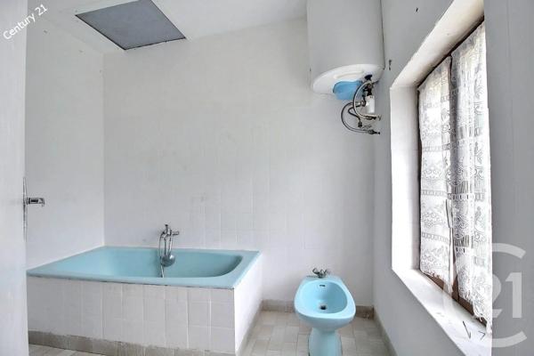 Maison à vendre  4 pièces - 90 m 2   CHATEAU THIERRY  - 02