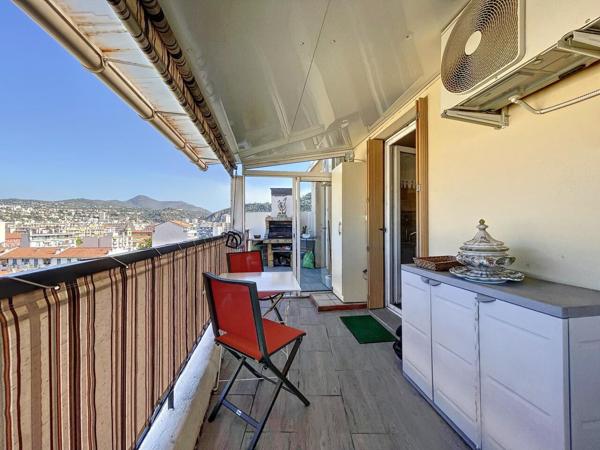 Nice St Roch- 3 pièces MEUBLE - 68.58 m2