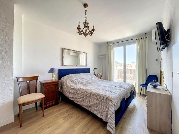 Nice St Roch- 3 pièces MEUBLE - 68.58 m2