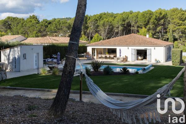 Maison à vendre 6 pièces 198 m² Ventabren