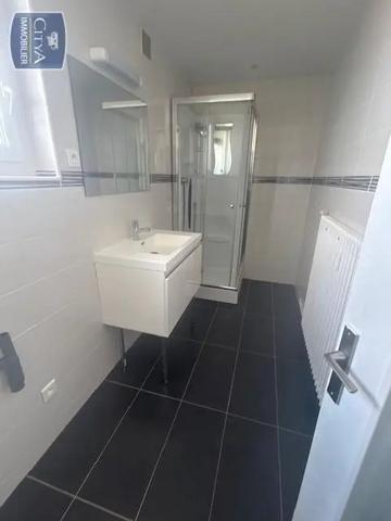 Appartement à louer 3 pièces 66m²