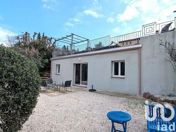 Maison 9 pièces de 320 m² à Mandelieu-la-Napoule (06210)
