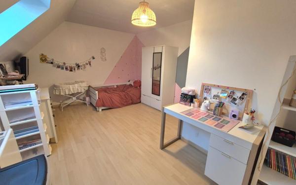 Maison à vendre    4 pièces • 100,30 m2 Jouy-le-Châtel