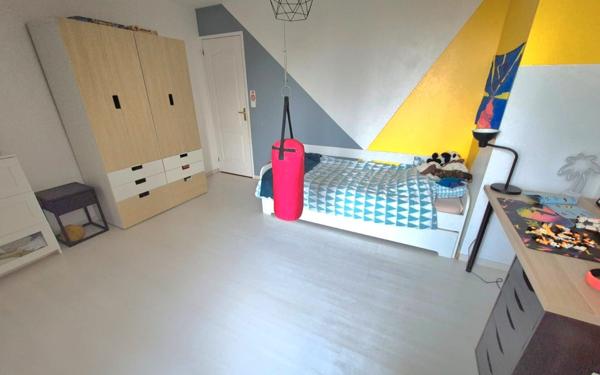 Maison à vendre    4 pièces • 100,30 m2 Jouy-le-Châtel