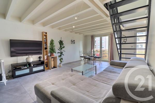 Appartement F3 à vendre  3 pièces - 71,44 m2 CRAPONNE - 69