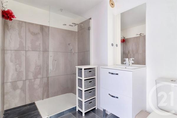 Appartement F3 à vendre  3 pièces - 71,44 m2 CRAPONNE - 69