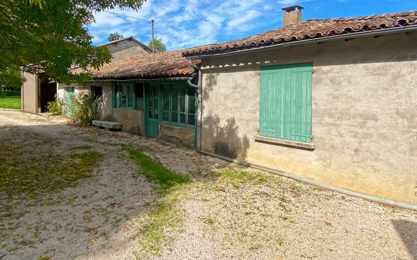 Maison à vendre    3 pièces •  Caussade