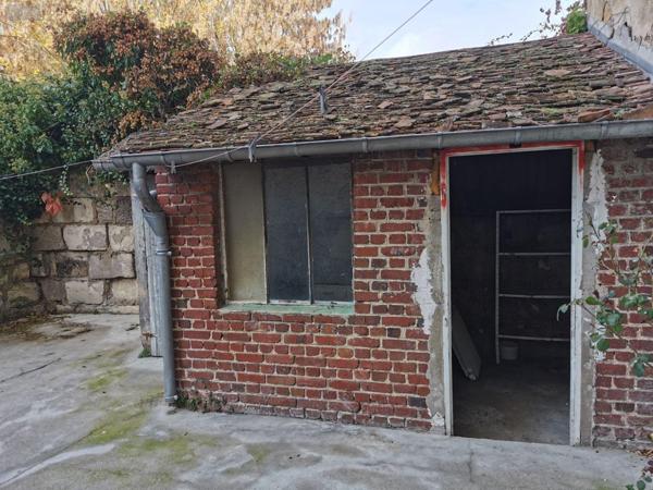 Maison à restaurer à louer à Braine dans l'Aisne (02220), ref : 02072/222