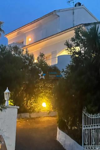 Borgo maison 250 m 2