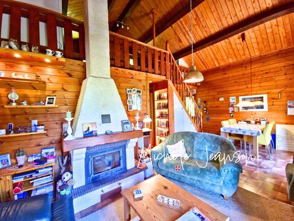 CHALET A SAINT GEORGES D'HURTIERES (73)