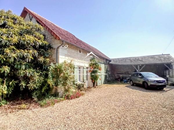 Vue sur la piscine, venez poser vos valises dans cette propriété