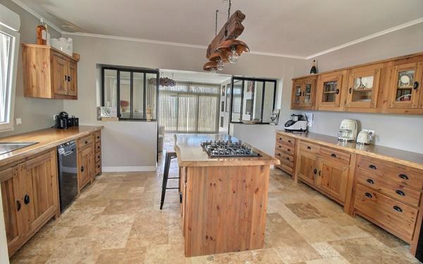 Maison à vendre    5 pièces •  Blanzy