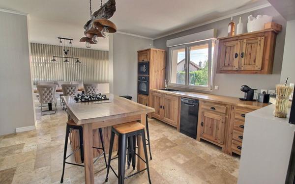 Maison à vendre    5 pièces •  Blanzy