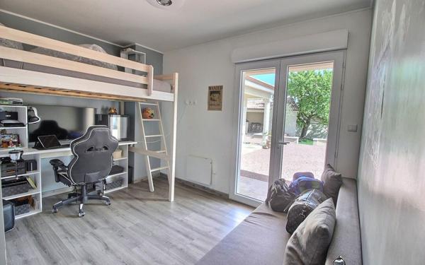 Maison à vendre    5 pièces •  Blanzy