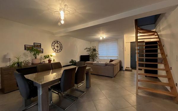 Maison à vendre    6 pièces • 150 m2 Hazebrouck