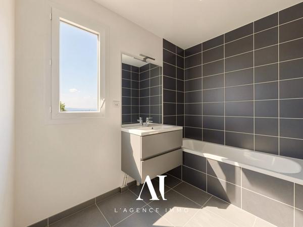 Appartement duplex T5, Suite parentale, Terrasse, Parking, Cave, année de construction 2021 - Crozet, 01170
