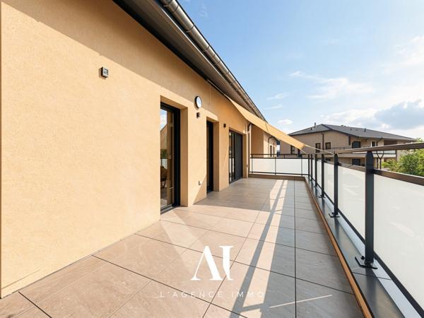 Appartement duplex T5, Suite parentale, Terrasse, Parking, Cave, année de construction 2021 - Crozet, 01170