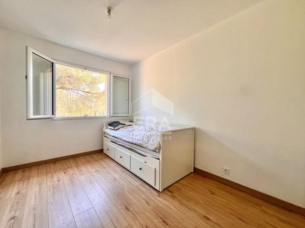 Maison récente Le Barp grand terrain vue Foret