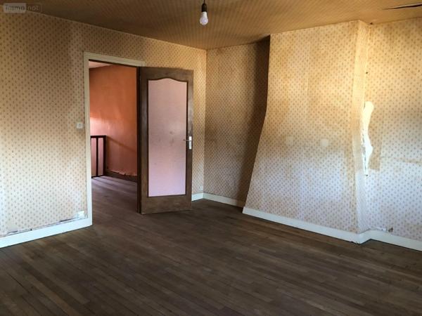 Achat - Immeuble | Local mixte (Pro/Hab) Issoudun 36100 120 m 2 46 m 2