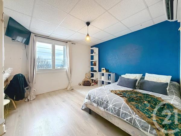 Maison à vendre  4 pièces - 182,80 m2 GUERET - 23