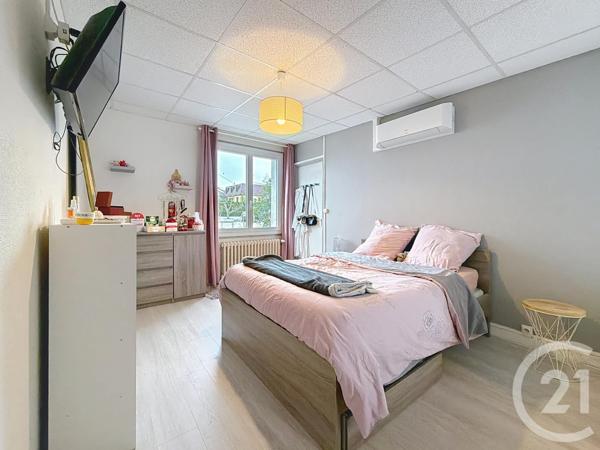 Maison à vendre  4 pièces - 182,80 m2 GUERET - 23