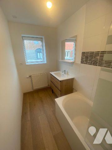 CALAIS SAINT PIERRE MAISON DE VILLE 3 CHAMBRES GARAGE JARDIN