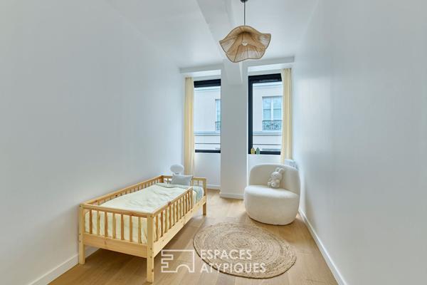 Appartement à l’esprit atelier proche de la Place des Vosges