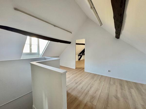 Local commercial Reims 220 m2