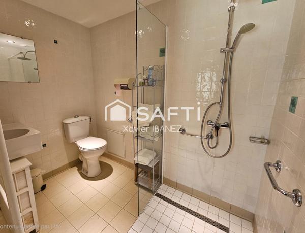 Gîtes, hôtel, bar et restaurant Javols (48130)