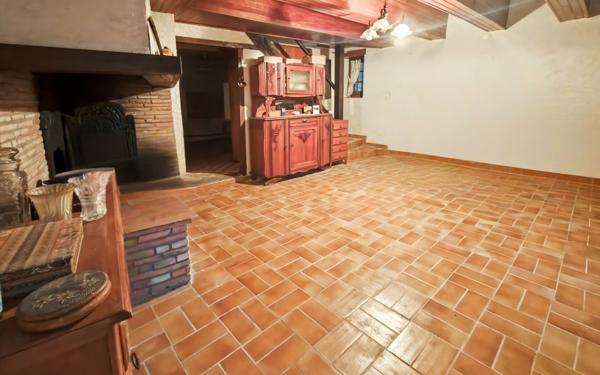 Maison à vendre    3 pièces •  Bruniquel