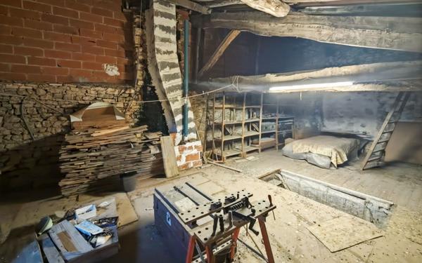 Maison à vendre    3 pièces •  Bruniquel