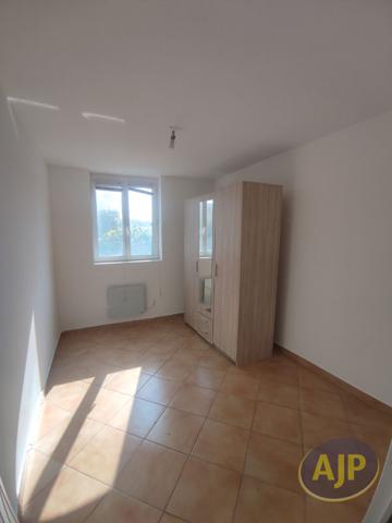 Location appartement Castelnau De Medoc : 575 € - AJP Pauillac Immobilier