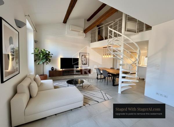 Duplex T4 de charme au coeur de Saint-Cyr-sur-Mer ? 86.91 m2