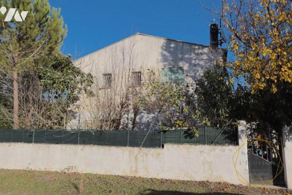 Maison avec jardin et garage à rénover à SOMMIERES