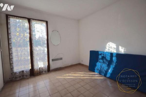 Maison avec jardin et garage à rénover à SOMMIERES