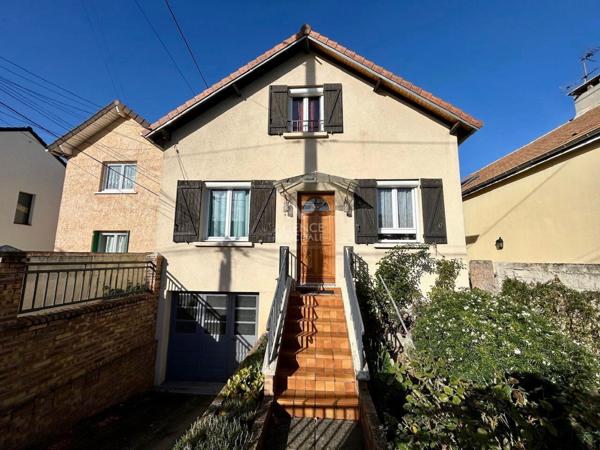 Maison Acheres 4 pièce(s) 68m2 €329 000 ** - Référence 8959