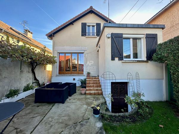 Maison Acheres 4 pièce(s) 68m2 €329 000 ** - Référence 8959
