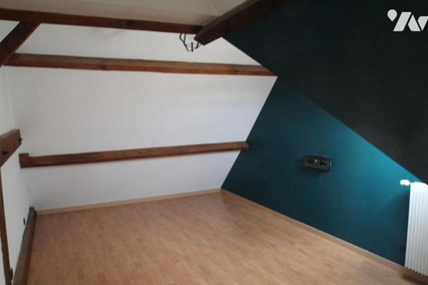 NIORT RECOUVRANCE, BEAU PAVILLON EN BON ETAT OFFRANT DE GRANDS VOLUMES