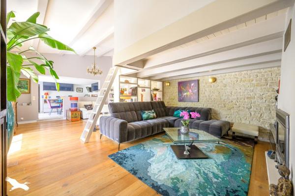 Maison à vendre 835 000 € Nieul-sur-Mer 6 p 158 m² DPE D