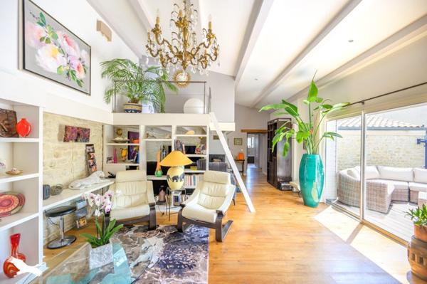 Maison à vendre 835 000 € Nieul-sur-Mer 6 p 158 m² DPE D