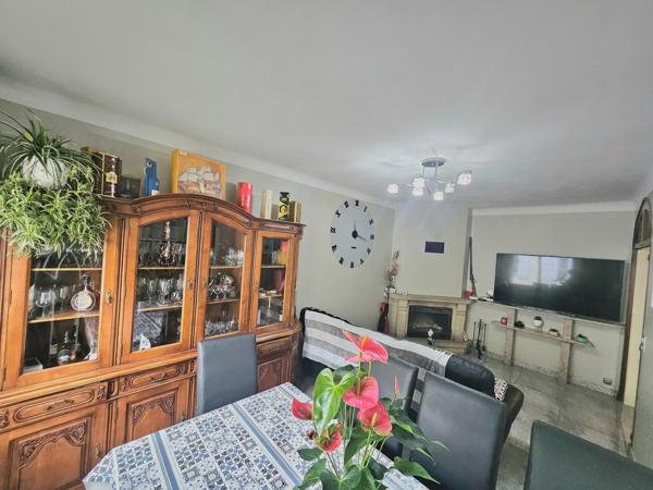 MAISON PROCHE TOUS COMMERCES A PIEDS