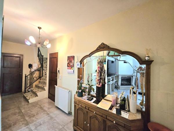 MAISON PROCHE TOUS COMMERCES A PIEDS