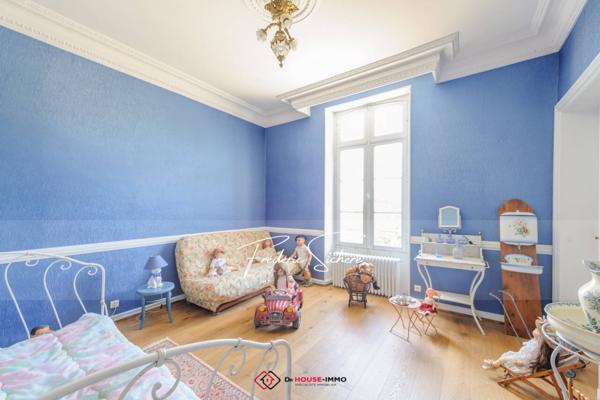 Maison à vendre 13 pièces de 341 m²