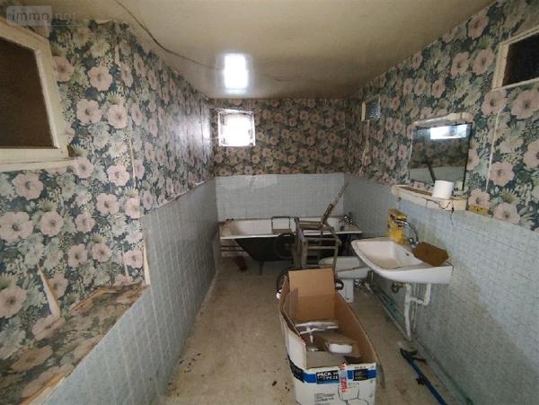 Maison à vendre à Gespunsart dans les Ardennes (08700), ref : 2025 02   
SECTEUR CHARLEVILLE