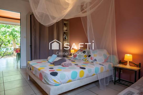MAGNIFIQUE PROPRIETE COMPRENANT UNE VILLA ET CINQ GITES