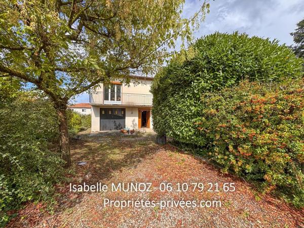 Maison individuelle à Cournon D'Auvergne 5 pièce(s) 80 m2, dépendances sur  jardin