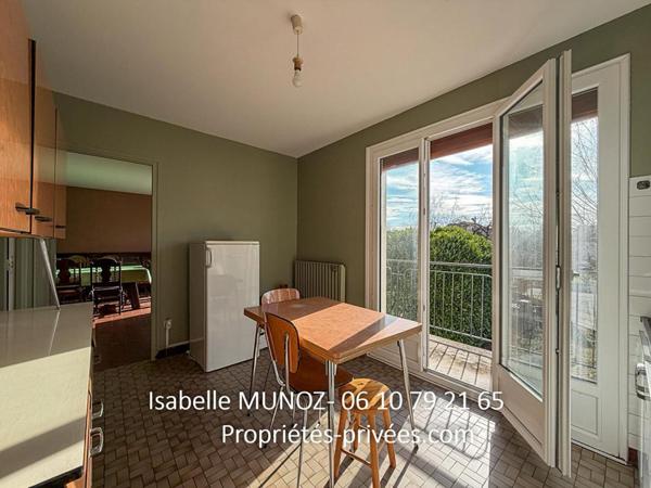 Maison individuelle à Cournon D'Auvergne 5 pièce(s) 80 m2, dépendances sur  jardin