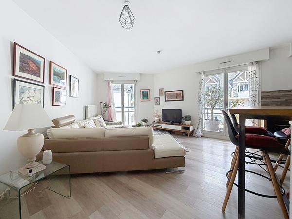 Appartement 2 pièces à vendre au centre-ville de Challes-les-Eaux