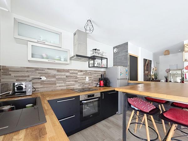 Appartement 2 pièces à vendre au centre-ville de Challes-les-Eaux