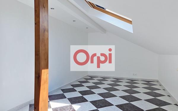 Maison à vendre    9 pièces • 198,58 m2 Annemasse